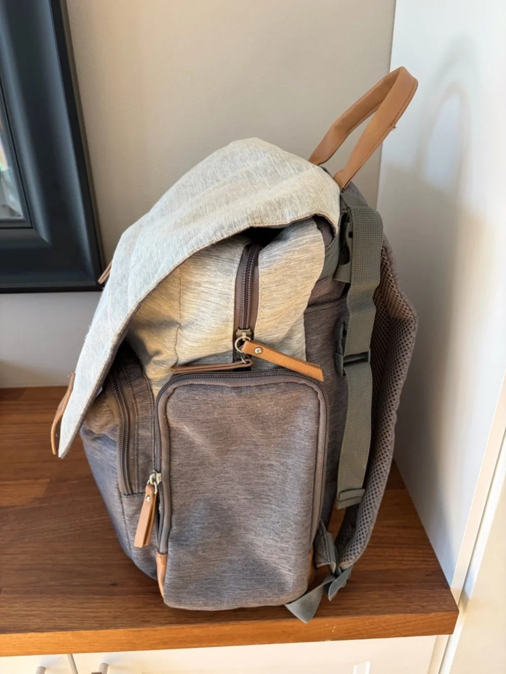 Eddie Bauer Cascade Gray Two-Tone Canvas Backpack with Brown Trim